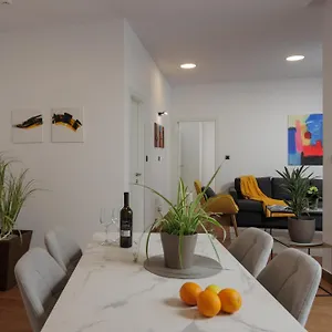Terra 5 Deluxe On The Ground Floor With Private Parking Apartment