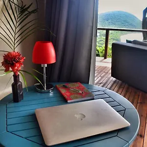 https://du-cote-de-chez-swann.comcaribbean.com